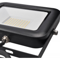 LED venkovní reflektor PRO s vysokým stojanem - 50W - 4600 lm