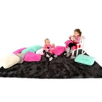 Plyšový dětský koberec ČERNÝ