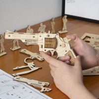 ROBOTIME Rokr 3D dřevěné puzzle Revolver Corsac M60 102 dílků
