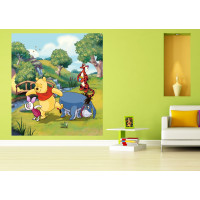 Dětská fototapeta DISNEY - Medvídek PÚ s kamarády na výpravě - 180x202 cm