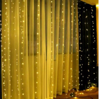 Světelný závěs s dálkovým ovladačem 300 LED USB - teplá bílá