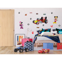 Dětská samolepka na zeď - DISNEY - Minnie a Mickey se připravují k závodům - 65x85 cm