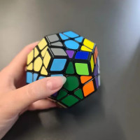 Rubikova kostka - složitější varianta