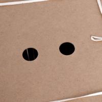 Rohový bambusový koš s víkem 60L - šedobílý