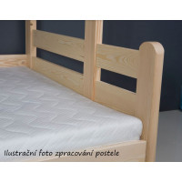 Dětská patrová postel z masivu borovice DOMINIK III s přistýlkou a šuplíky - 200x90 cm - přírodní borovice