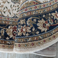 Kusový koberec NOBLE ornament oval - krémový/tmavě modrý