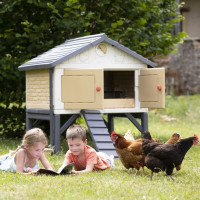 SMOBY Kurník pro slepice Cluck Cluck Cottage - béžový