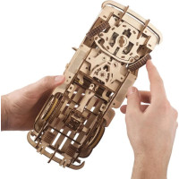 UGEARS 3D puzzle Pickup Lumbearjack 460 dílků