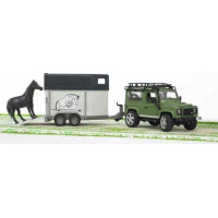 Bruder LAND ROVER s přepravníkem na koně
