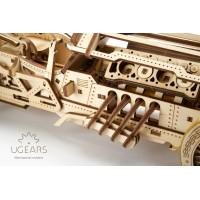 Ugears 3D dřevěné mechanické puzzle U9 Auto (Grand Prix)