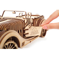 Ugears 3D dřevěné mechanické puzzle VM-01 Auto (roadster)