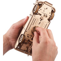 Ugears 3D dřevěné mechanické puzzle Harry Potter Létající Ford Anglia