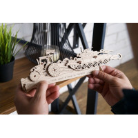 Ugears 3D dřevěné mechanické puzzle Brave UA Tractor