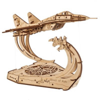 Ugears 3D dřevěné mechanické puzzle The Ghost of Kyiv