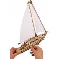 Ugears 3D Dřevěné mechanické puzzle Jachta The Ocean Beauty