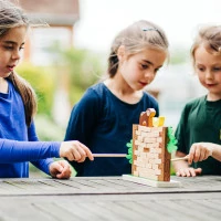Bigjigs Toys Dřevěná motorická hra Padající džungle
