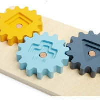 Bigjigs Toys Motorická deska Artic