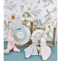 Doudou Dárková sada - Plyšová myška s dečkou z BIO bavlny 15 cm zeleno-bílá