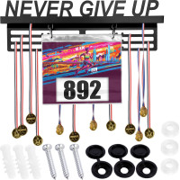 Kovový věšák na medaile a startovní čísla NEVER GIVE UP - černý