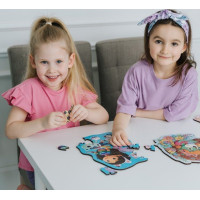 TREFL Dřevěné obrysové puzzle Gábinin kouzelný domek: Veselá Gábinka 50 dílků