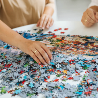 TREFL Puzzle Premium Plus Photo Odyssey: Oia, Santorini 1000 dílků