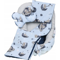 Oboustranné hnízdečko (kokon) pro miminko - BABYMAM PREMIUM set 7v1 - Medvídci ve vesmíru s tmavě modrou minky