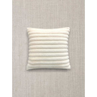 Povlak na polštář ABBY 45x45 cm - imitace kožešiny - ecru/krémový