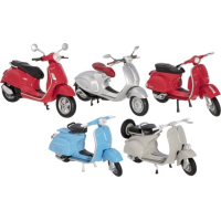 WELLY Kovový skútr Vespa 946 stříbrný