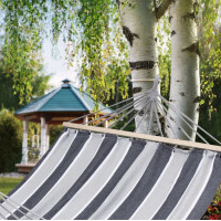 Závěsná houpací síť ULTIMATE XXL 200x150 cm - šedá s pruhy