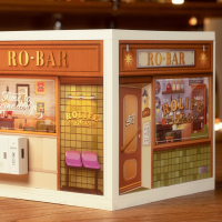 ROBOTIME Rolife DIY House: Hospůdka Cheers s LED osvětlením 142 dílků