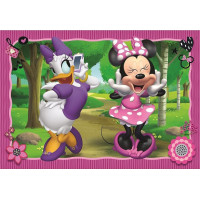 CLEMENTONI Puzzle Minnie a Daisy na procházce MAXI 24 dílků