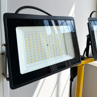 Halogenová LED stavební svítilna na stojanu RSL006-2x100W