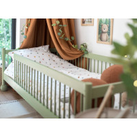 Dětská Montessori postel z masivu borovice STEVE - 180x80 cm - OLIVOVĚ ZELENÁ