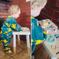 Lulilo Montessori manipulační stolek LUDO - barevný