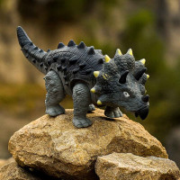 Dálkově ovládaný chodicí dinosaurus RC Triceratops se zvuky a světlem