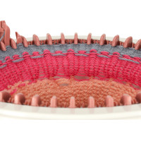 Pletací tkalcovský kruhový stav 48 jehel + 4 klubka příze