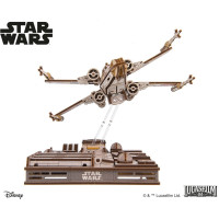 Ugears 3D dřevěná mechanická skládačka Star Wars Luke Skywalker X-Wing stíhačka