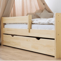 Dětská postel z masivu PAVLÍK - 180x80 cm