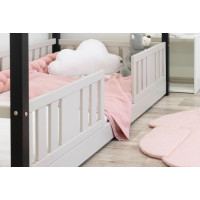 Dětská domečková Montessori postel z masivu borovice NIKO S - 160x80 cm