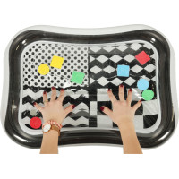 Nafukovací vodní podložka s kontrastními černobílými vzory - 65 cm x 50 cm