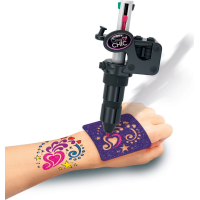 CLEMENTONI Crazy Chic Beauty: Tetovací studio