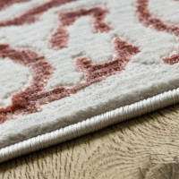 Kusový koberec Allure 1961 white/pink