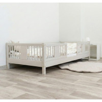 Dětská postel z masivu borovice LUNA 10 - 200x90 cm