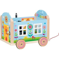 Goki Dřevěný karavan pro panenky