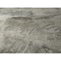Plyšový koberec MARENGO - stříbrný