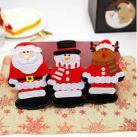 Vánoční obal na příbory - 3 ks - červeno/bílé - motiv vánočních postaviček