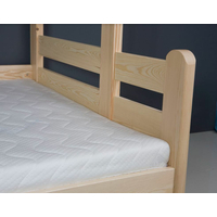 Dětská patrová postel s rozšířeným spodním lůžkem a šuplíkem BENJAMIN - přírodní borovice - 200x90/120 cm