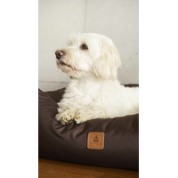 Pelíšek pro psy s polštářem MAURICE - hnědý
