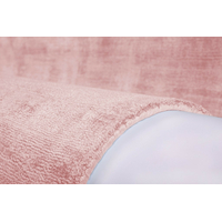 Ručně tkaný kusový koberec Maori 220 Powder pink