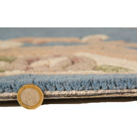Ručně všívaný kusový koberec Lotus premium Blue circle